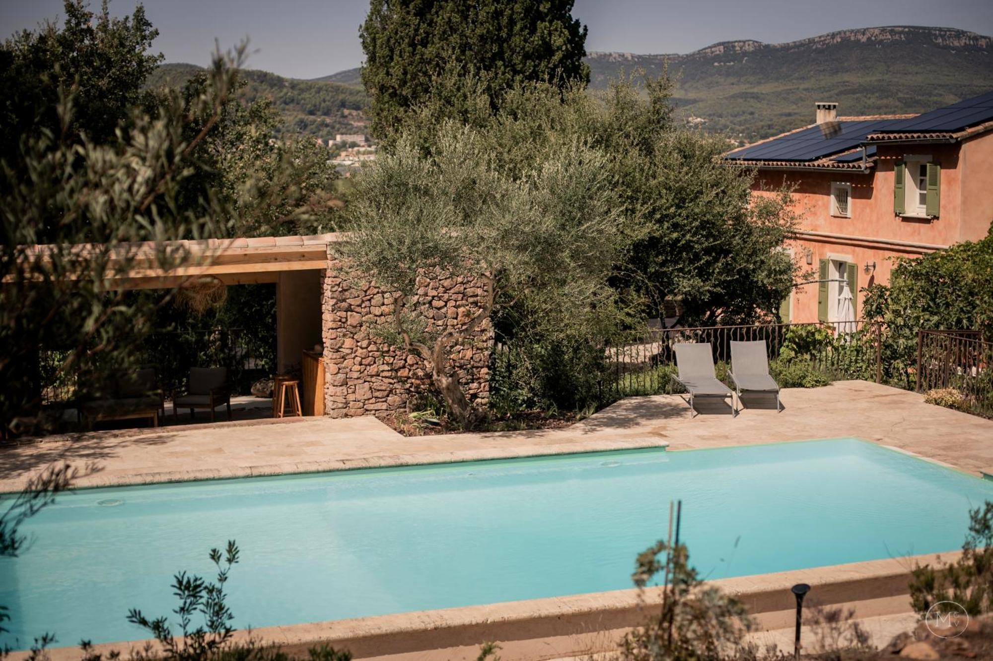 Les Hauts De Diane, Cuers Var Exterior photo